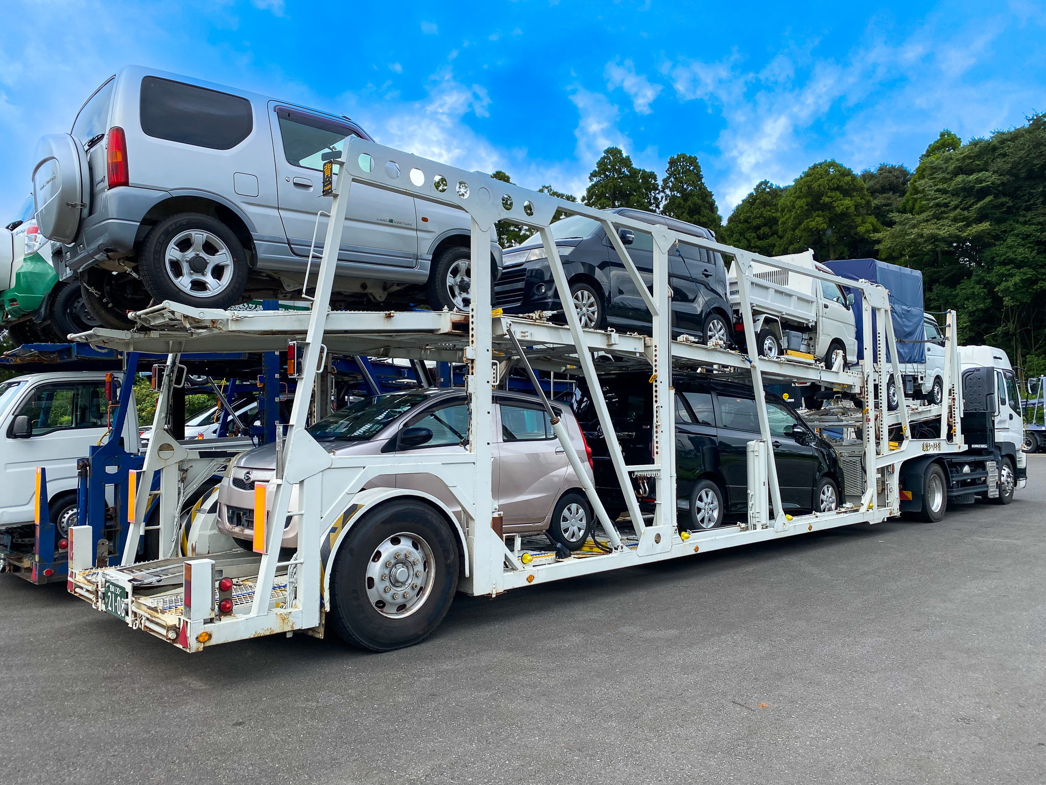 車両輸送サービス